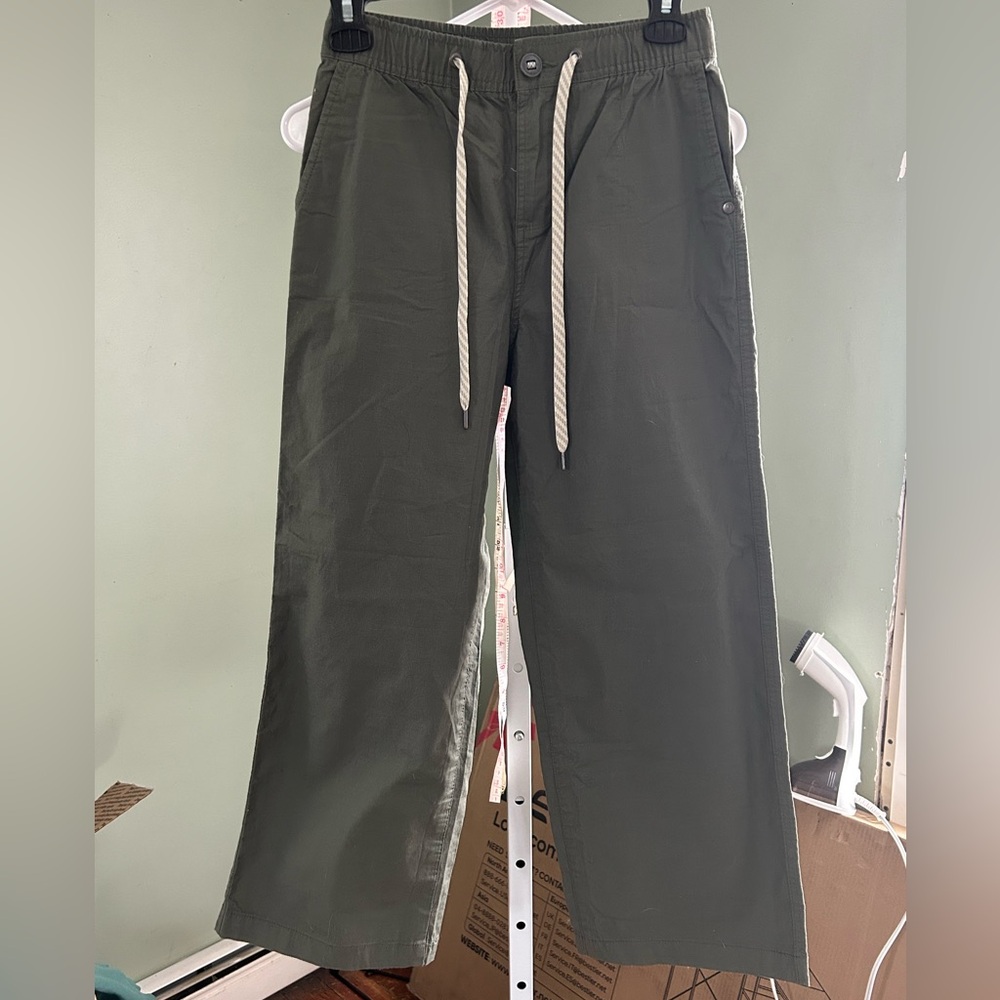 Vuori Olive Green Drawstring wide -Leg Chinos